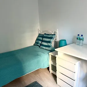 2-rooms Cute Apartment, Metro, Wi-fi - By Hik Warszawa